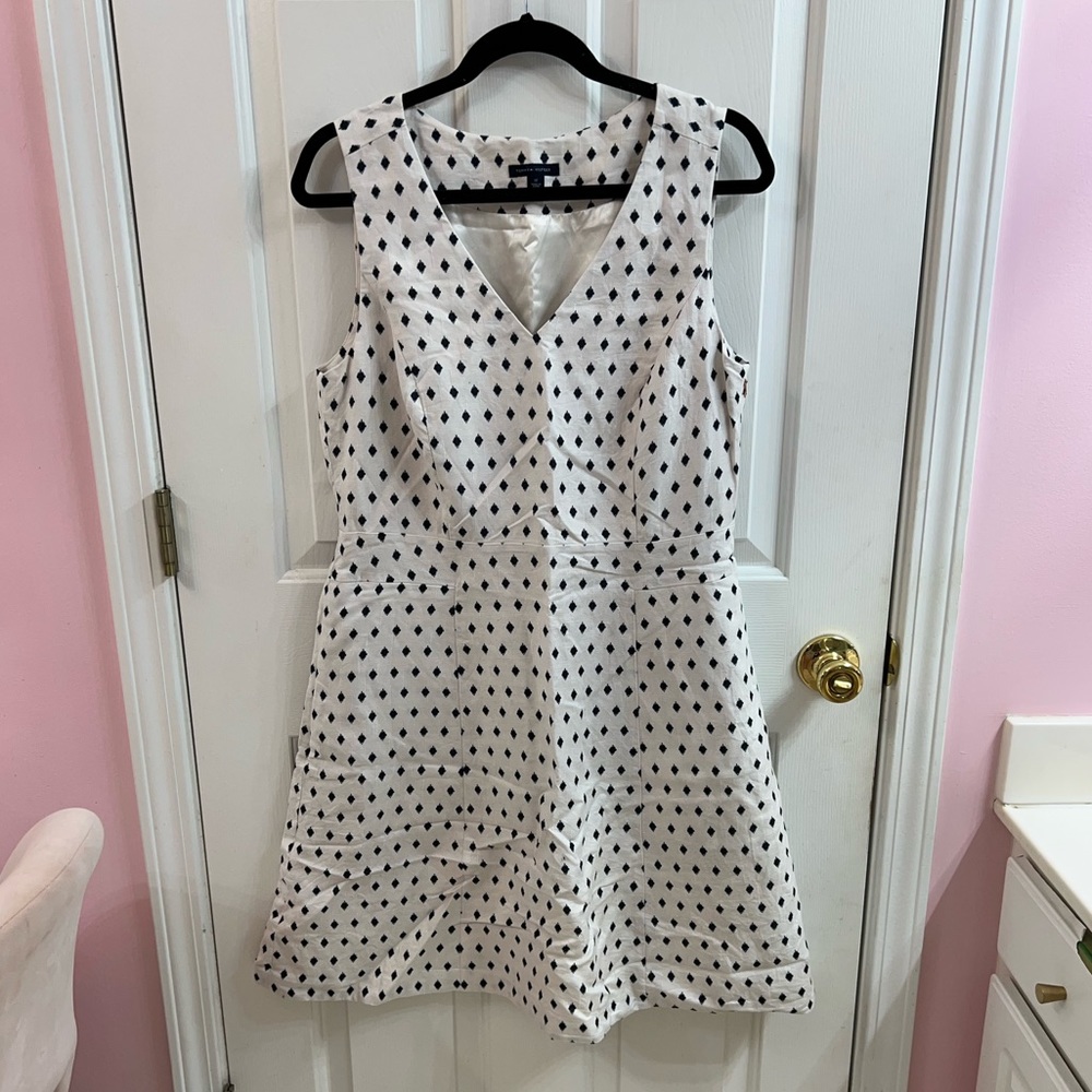 Timmy Hilfiger white and navy dress